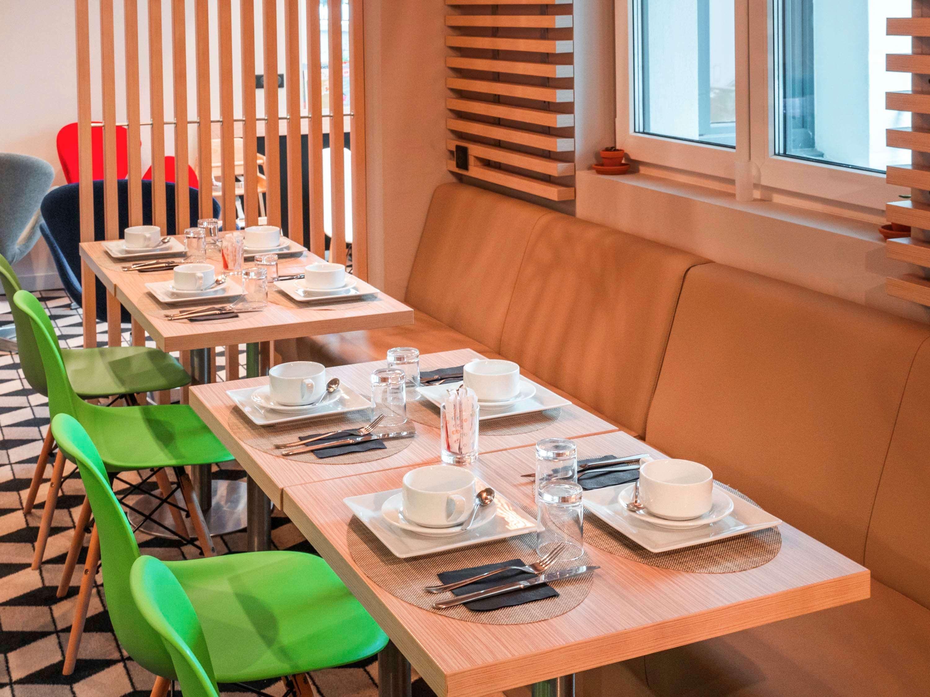 Ibis Styles Clamart Gare Grand Paris Exterior foto